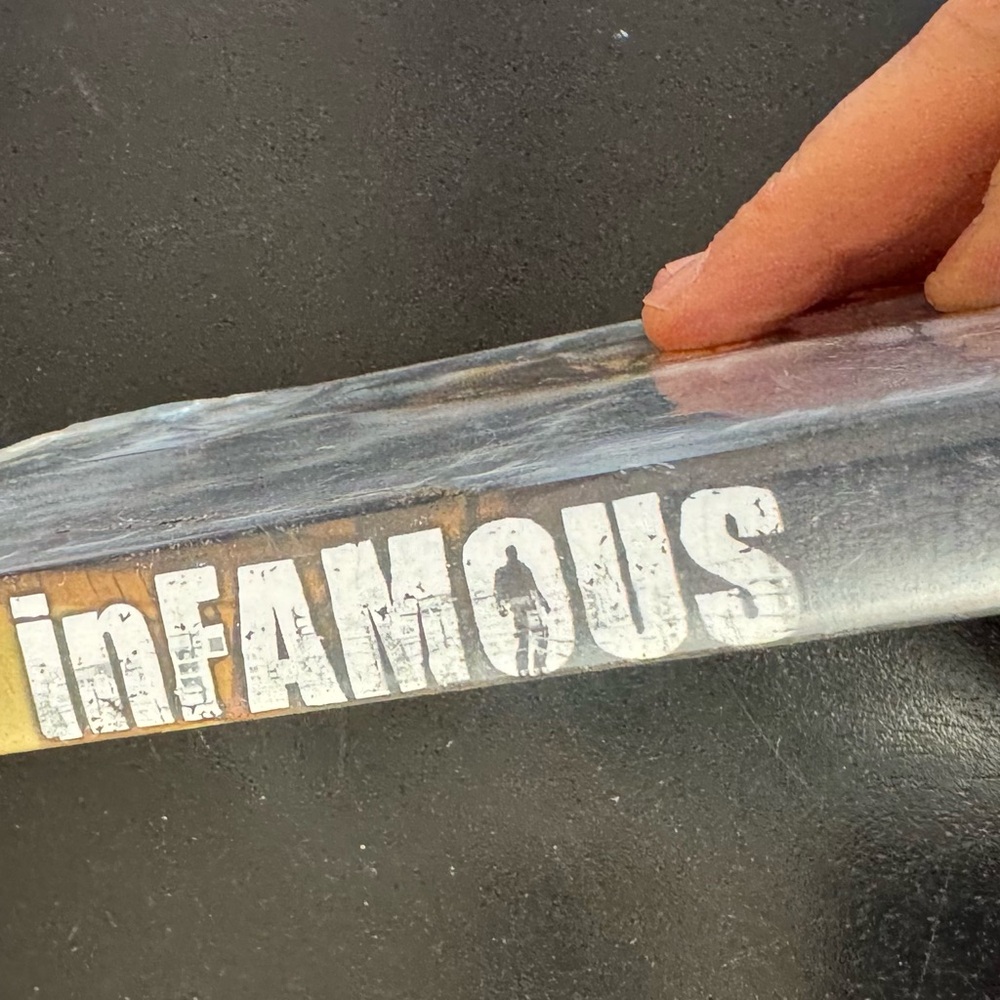PS3 Infamous Video Game - Picture 2 of 6
